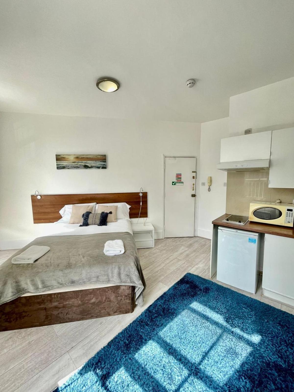 Cromwell Apartments Londra Exterior foto